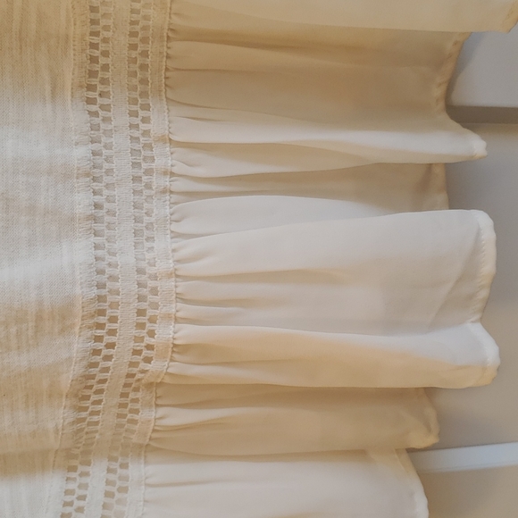 LOFT SZ SM 🤍OFF-WHITE TOP *LIKE NEW CONDITION! - Picture 3 of 6